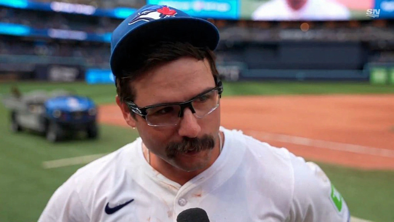 Blue Jays' Davis Schneider Calls Max Scherzer 'Crazy' After Gatorade Bath